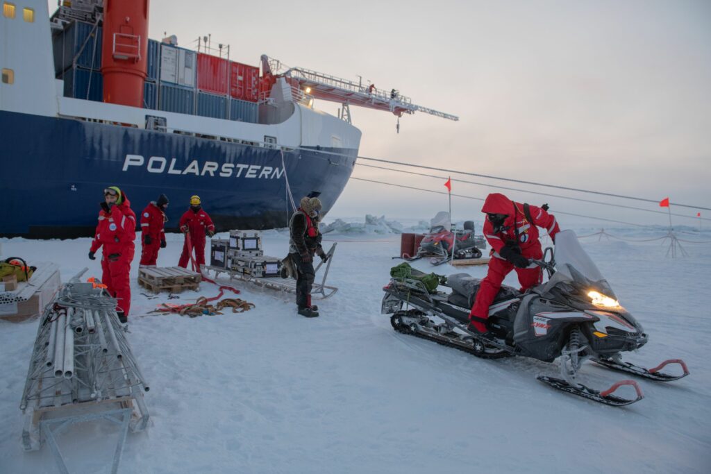 Logistics operation next to Polarstern.